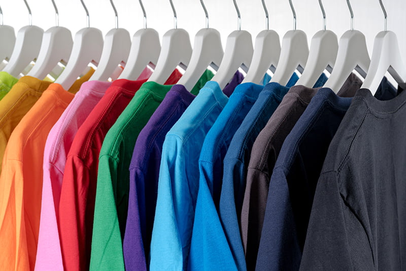 Warna yang